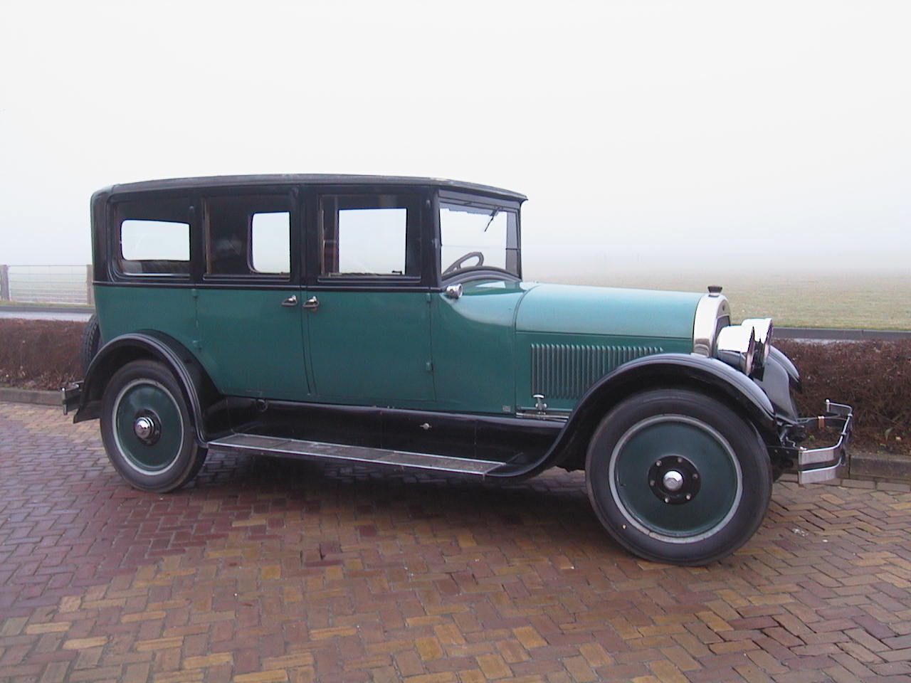 Collectie - Cadillac V63 Suburban 1924