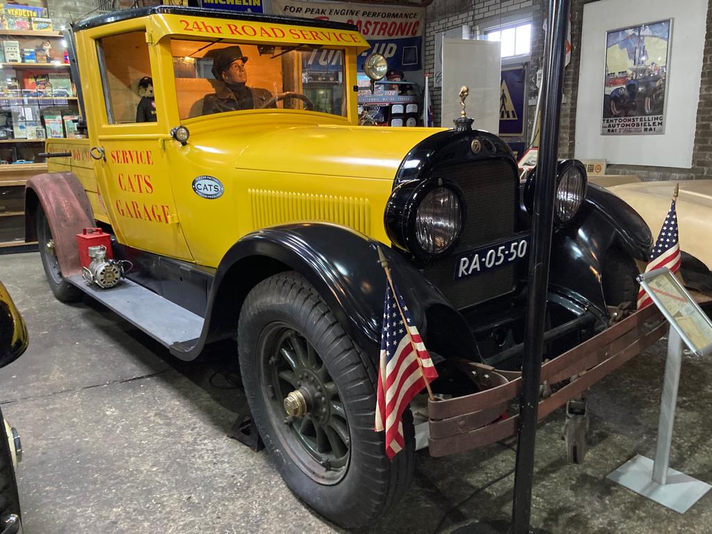 Collectie - Cadillac V63 Tow Truck 1924