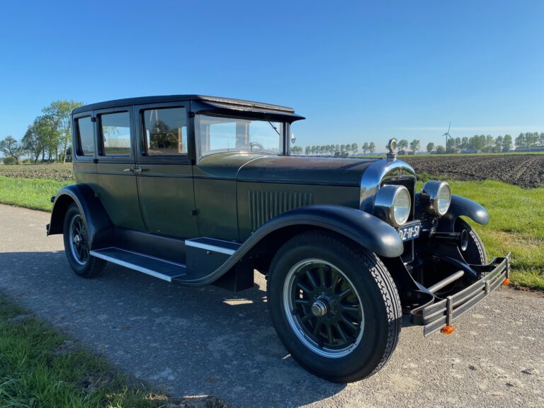 Cadillac 314 Sedan 1926 (11)