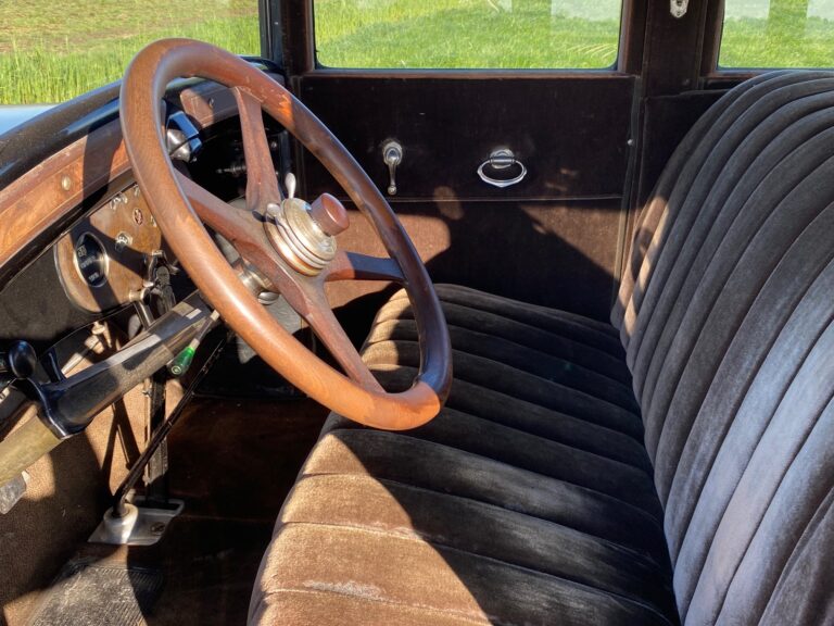 Cadillac 314 Sedan 1926 (9)